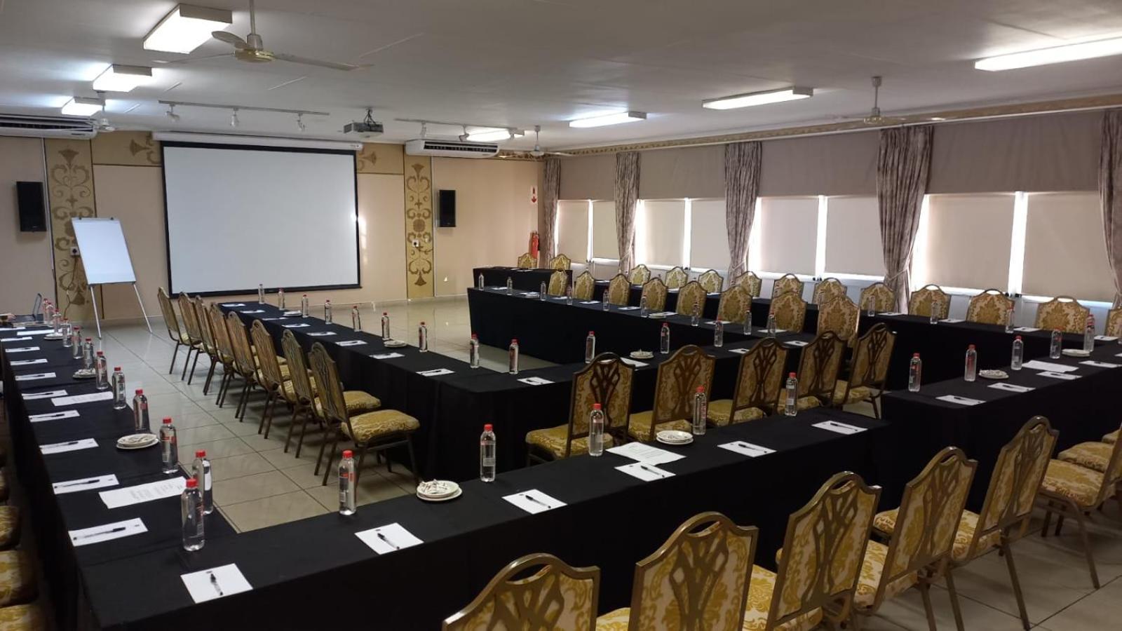 Midrand Conference Centre Hotel Bagian luar foto