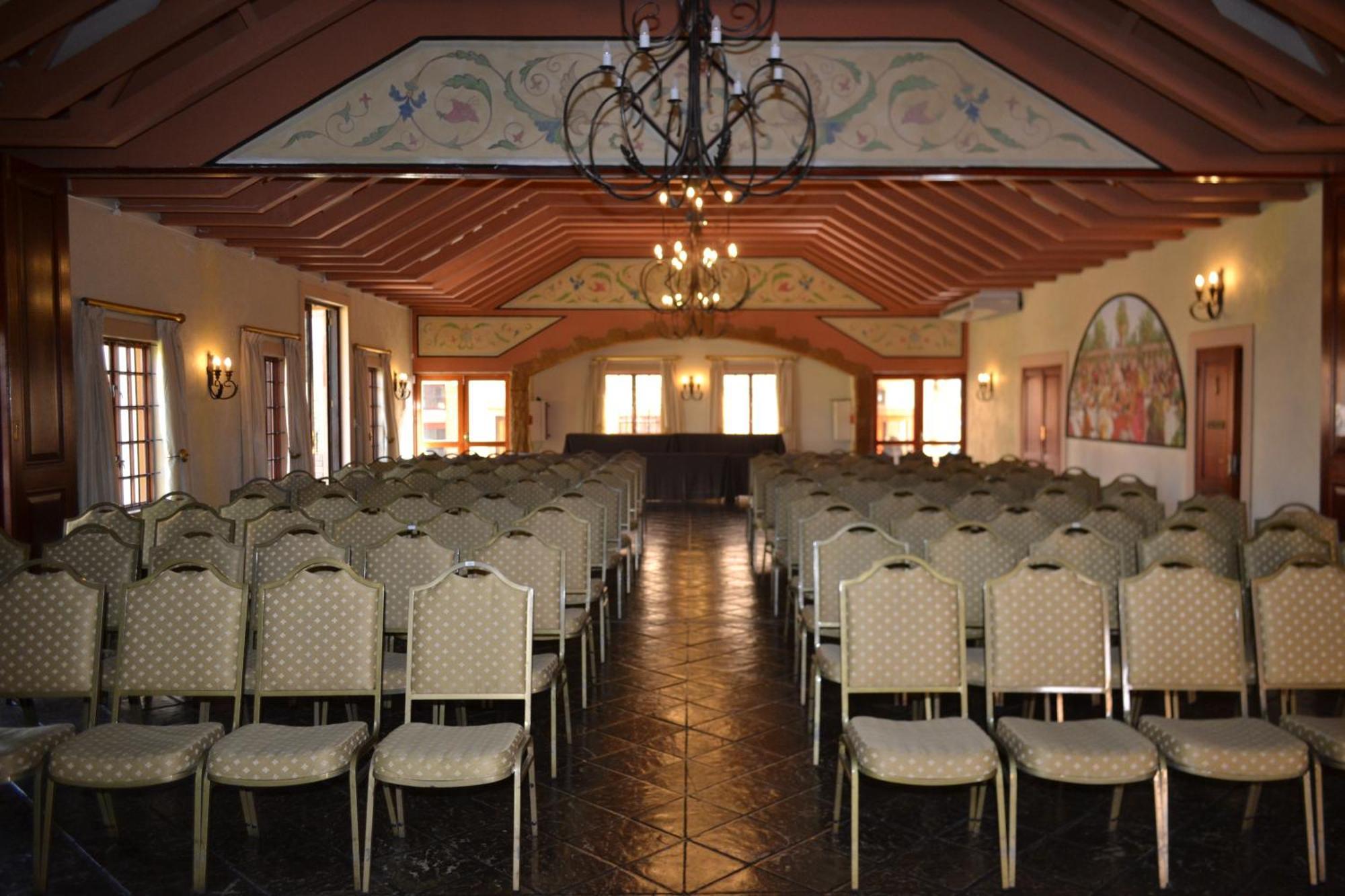 Midrand Conference Centre Hotel Bagian luar foto